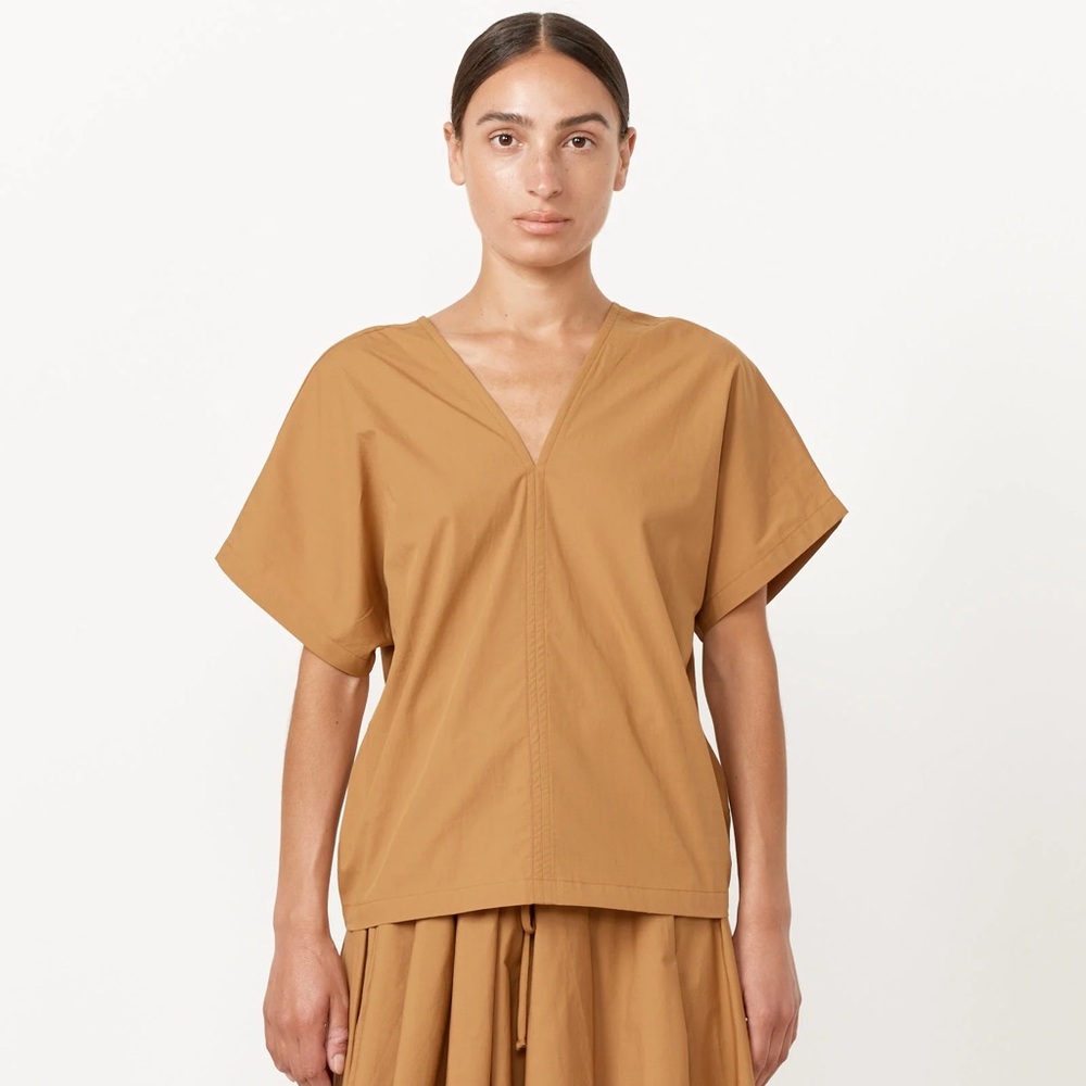 Black Crane V Neck Top